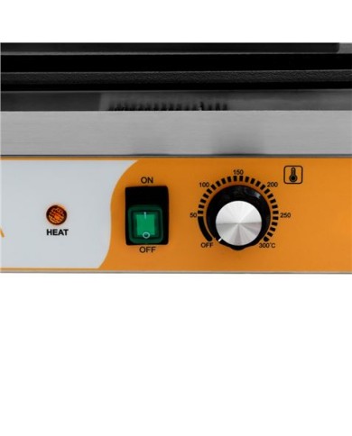 SANDWICHERA INDUSTRIAL SUPERFICIE MIXTA (RAYADA + LISA) 2200W CHEF PRO