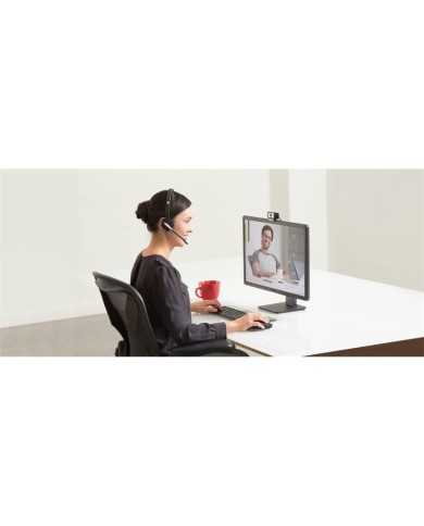 WEBCAM LOGITECH C930E FULL HD LENTE CARL ZEISS WEBCAM LOGITECH C930E FULL HD LENTE CARL ZEISS